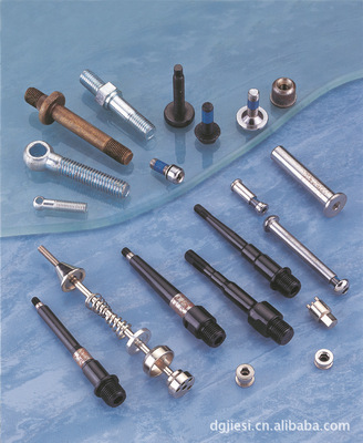 供應高品質(zhì)車載充電器螺母，專注車充五金配件解決方案